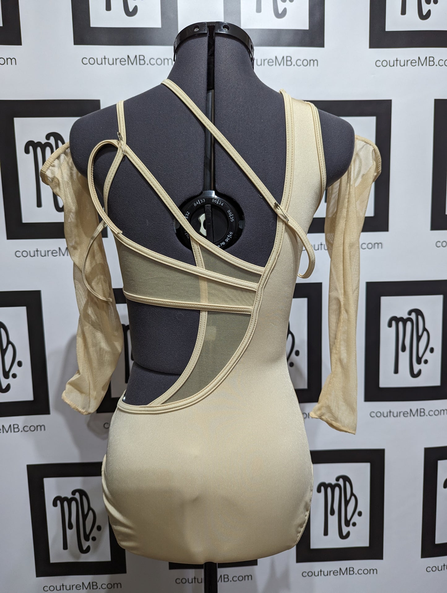 Champagne beige leotard & gauntlets MB 26 (adult S)